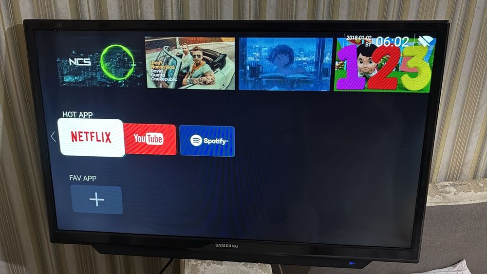 Продам Самсунг Смарт телевизор