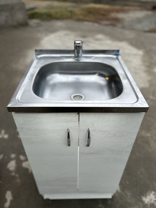 продам тумба раковина со смесителем