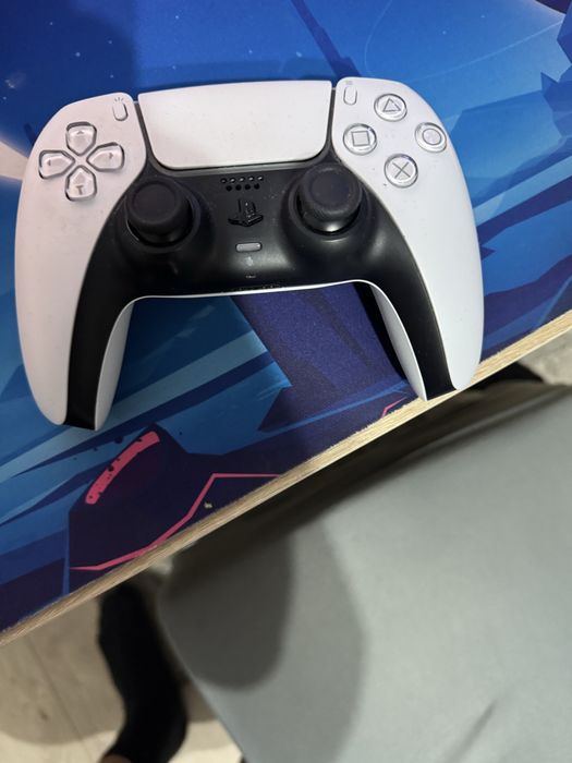 Vand consola playstation 5 digital edition 1TB