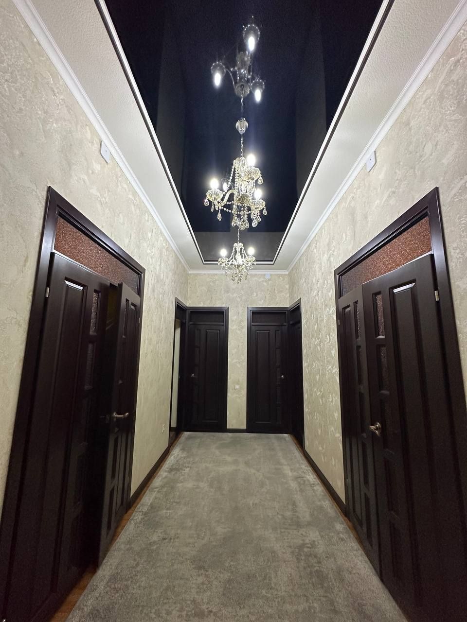 Срочно продается квартира в центре Чирчика