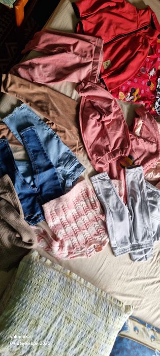 Дрешки за момиченце