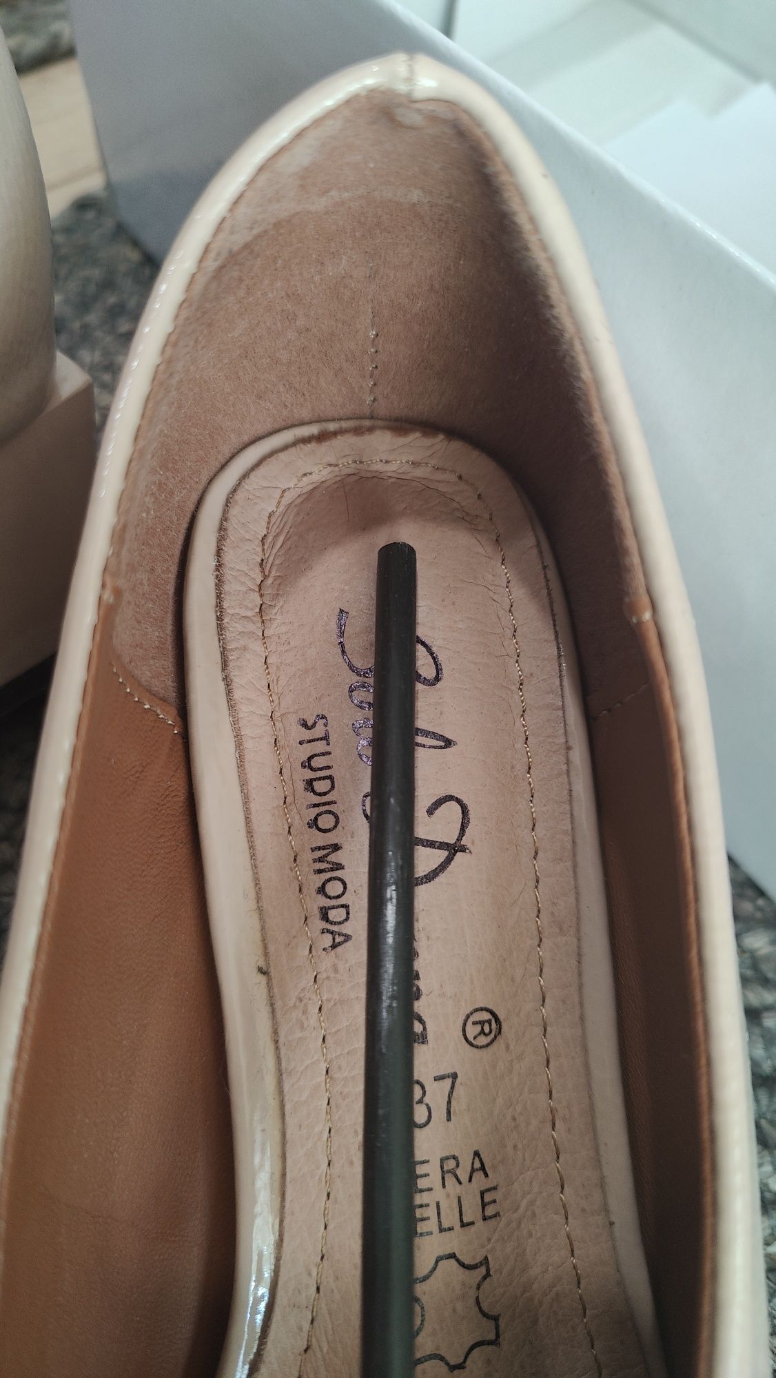 Pantofi cu toc patrat 37 nude/bej deschis Solo Donna Benvenuti piele