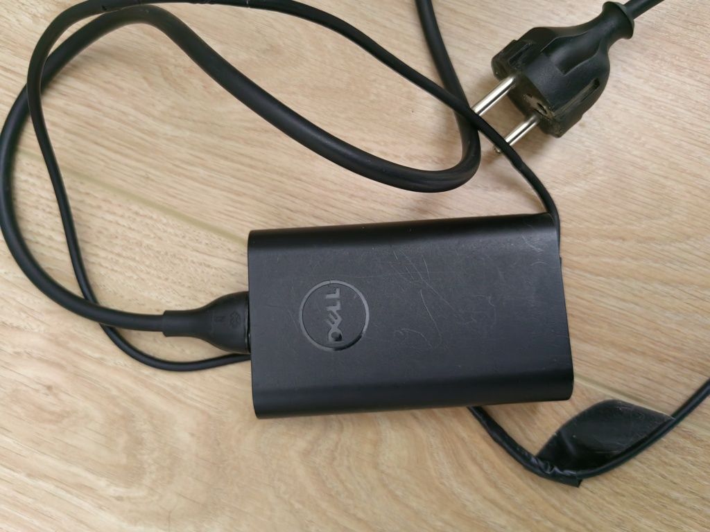 DELL Latitude E5470