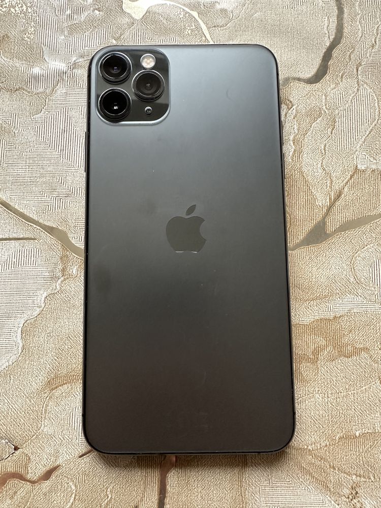 iPhone 11 Pro Max Grey ca nou de piese/ recarosare
