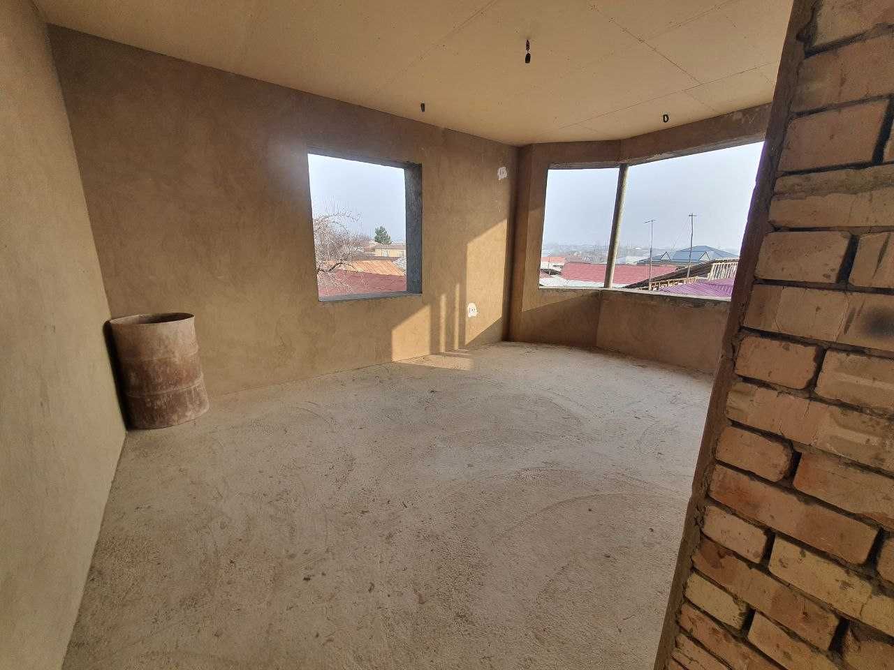30 sotixlik villa, Uy sotiladi
