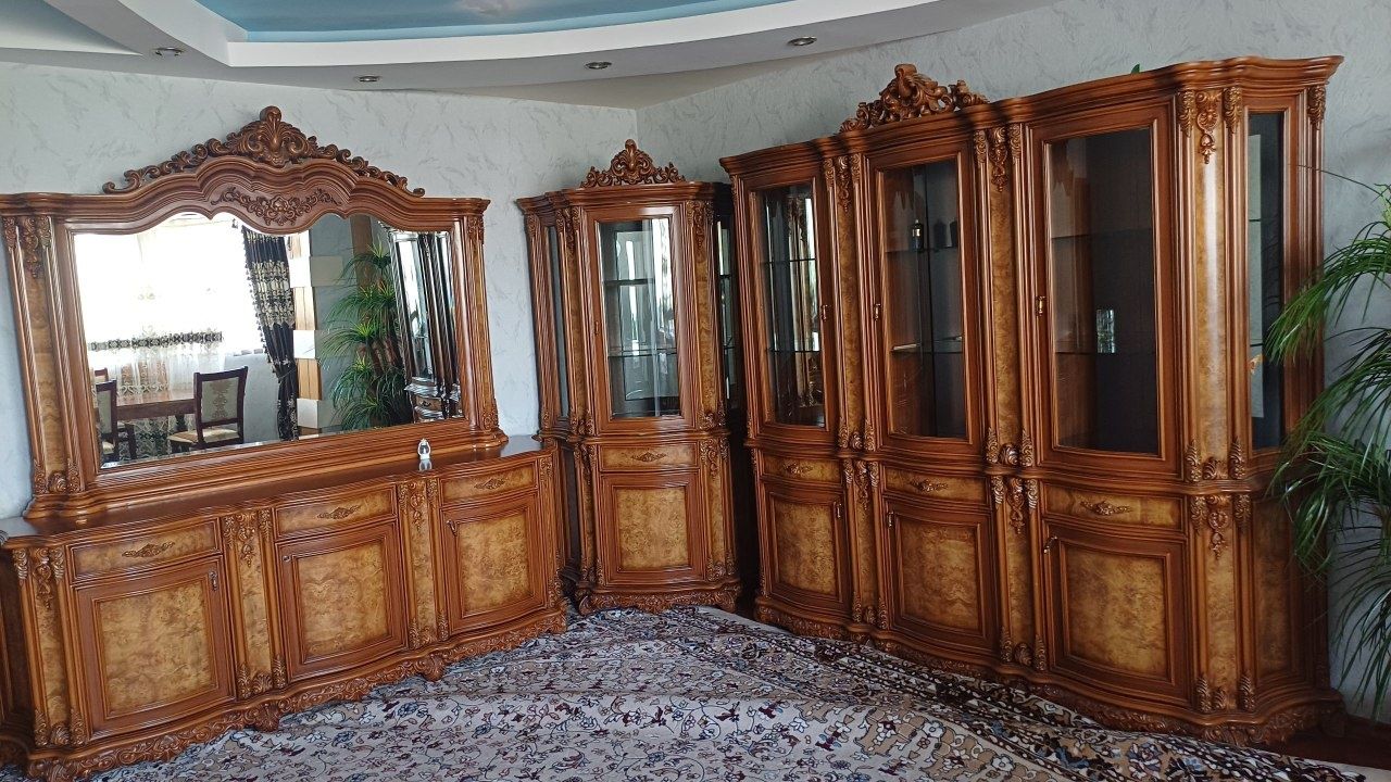 Mebellani sochamiz yigamiz remont qilamiz 
Мебел разборка сборка и рем