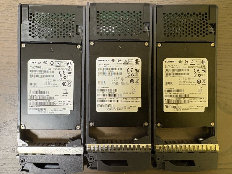 1.6 TB SAS SSD TOSHIBA PX02SMB160 2.5 Enterprise