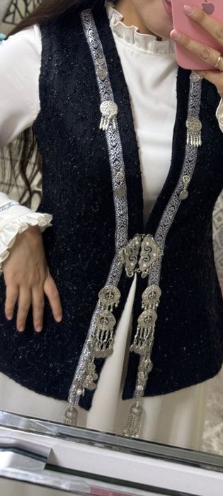 Улттык накыштагы камзол