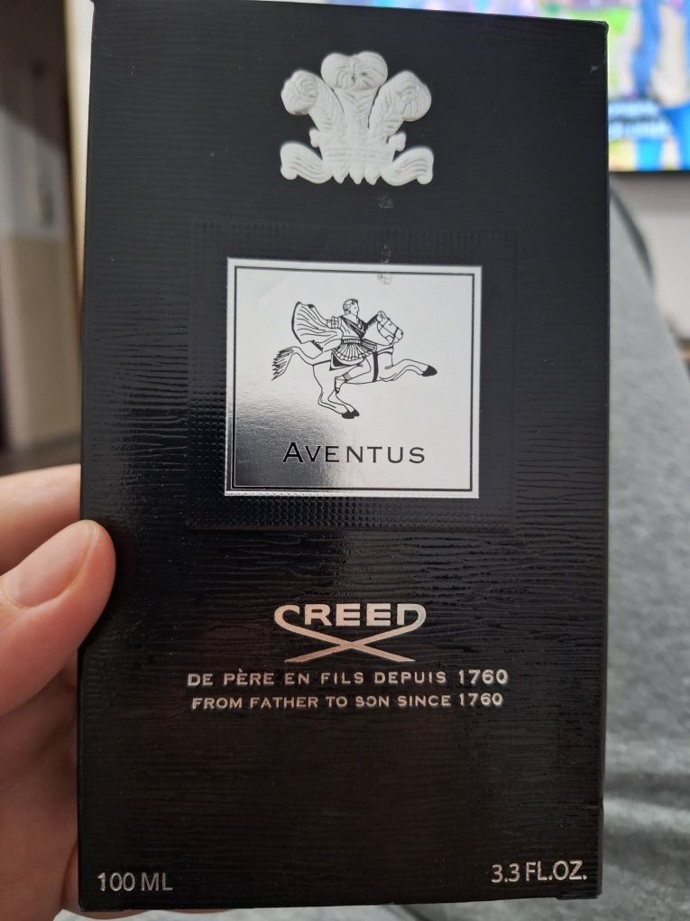 Vând parfum Creed