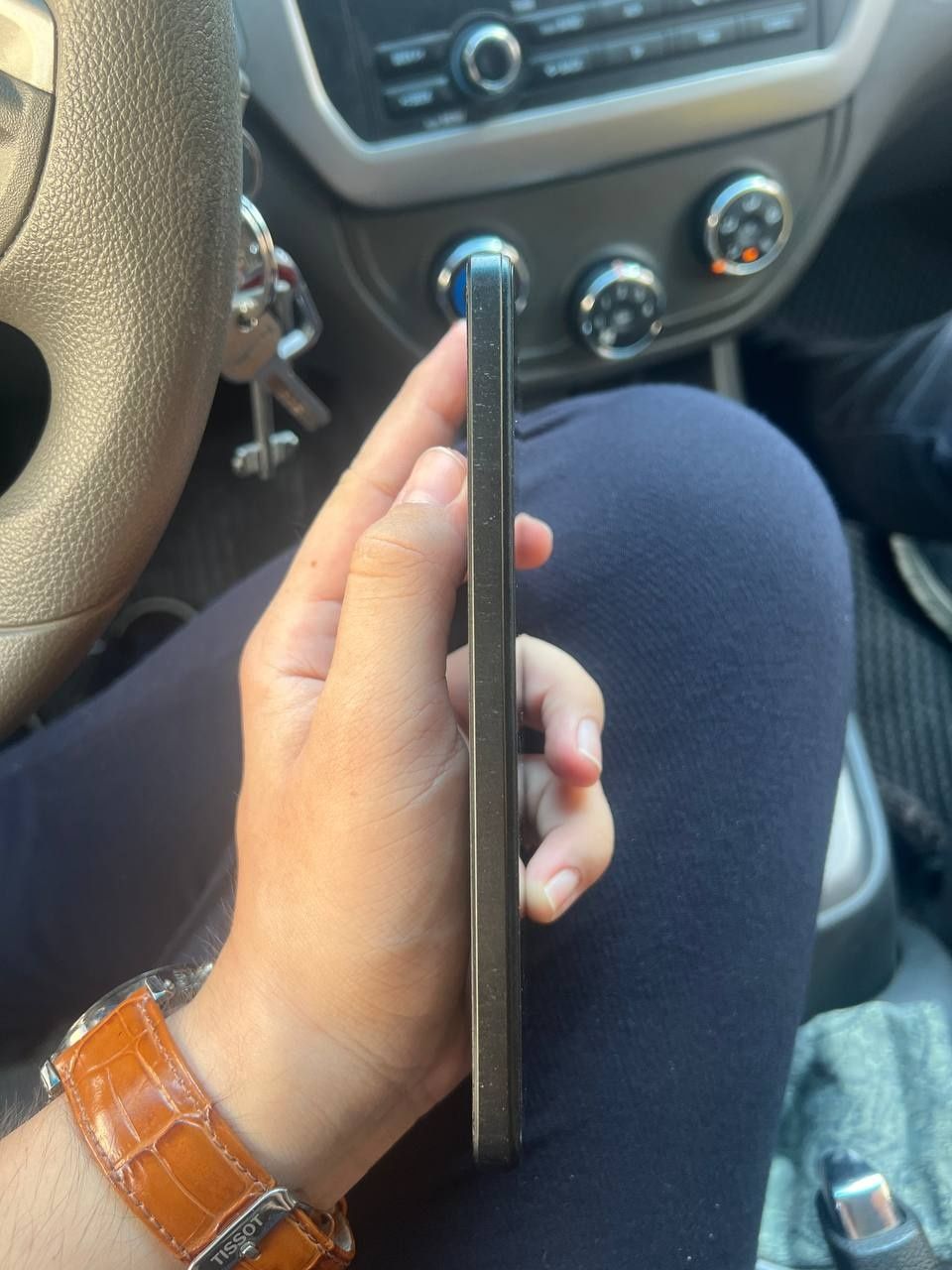 Poco x5 Pro 5G sotiladi