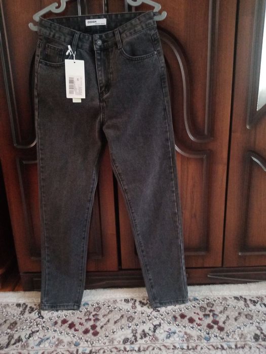 Новые брюки серые