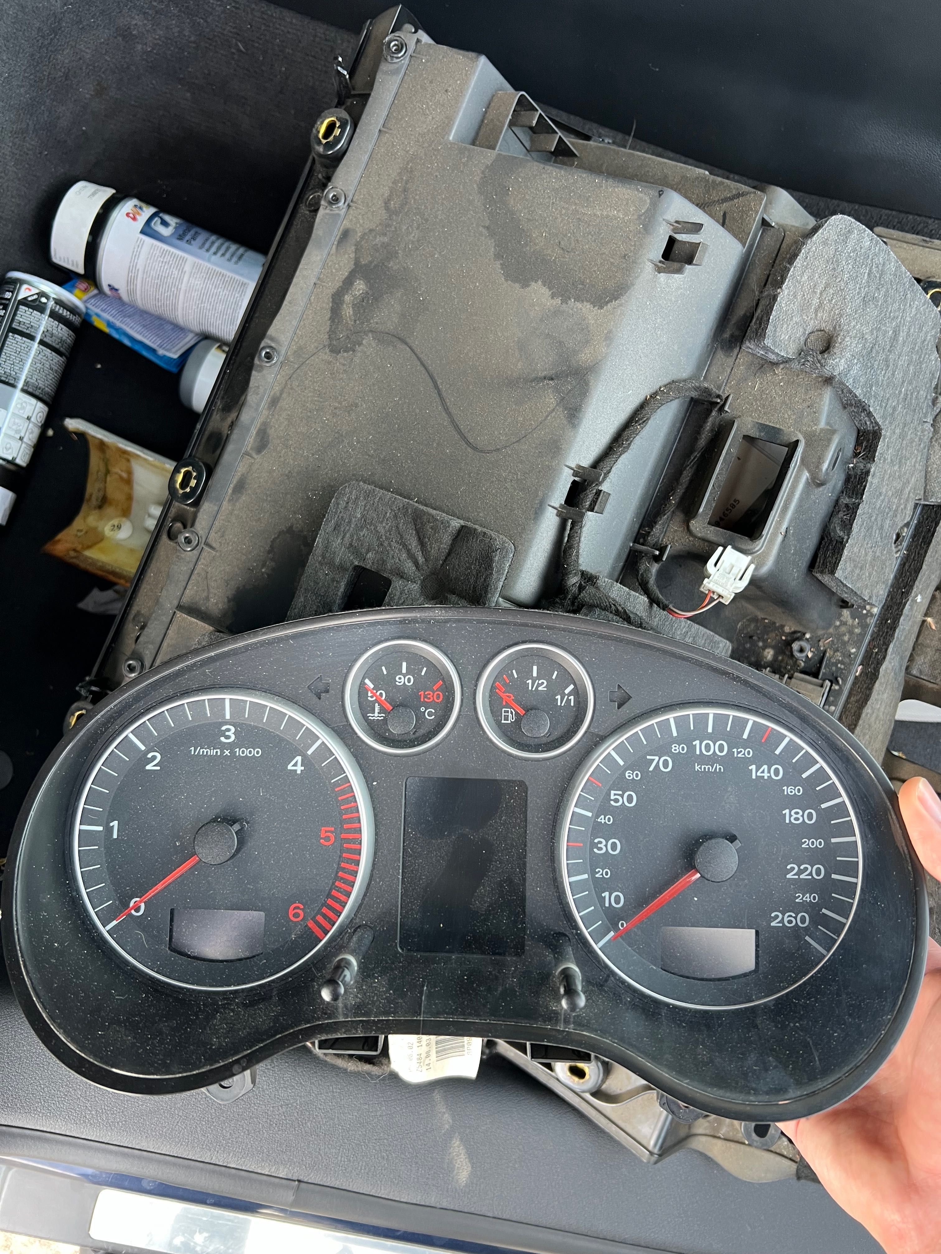 Километраж за Ауди А3 8П Audi A3 8P табло 2003-2008 Дизел BKD
