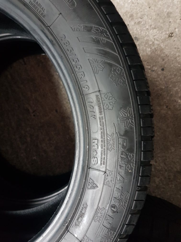 Dunlop 235/55 R19 101V M+S iarnă