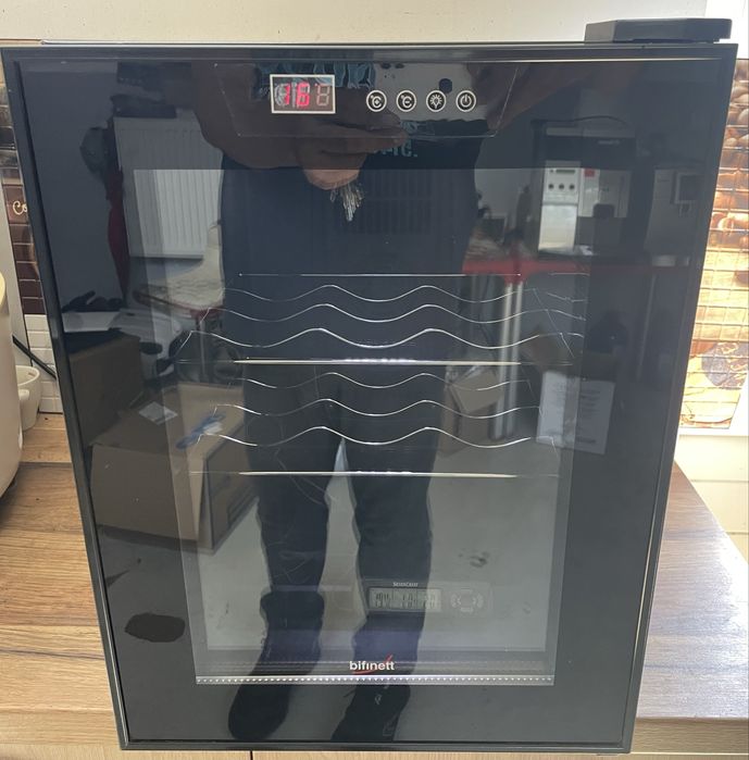 Frigider/ racitor bauturi