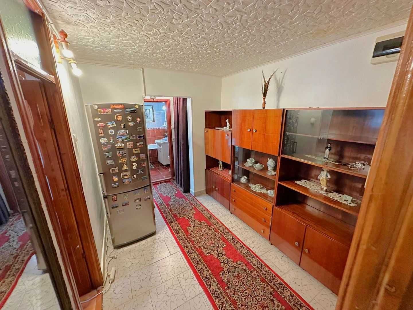 Apartament 2 camere decomandate, zonă A, Ciuperca-Spitalul 1-Medicina