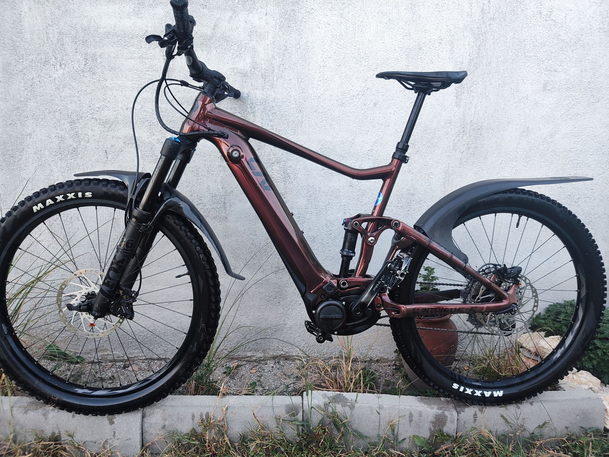 Електрически велосипед Giant Electric Liv Intrigue E+ Pro1