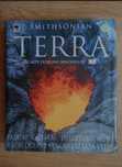 Vând carte "Terra" - O călătorie vizuală prin planeta noastră