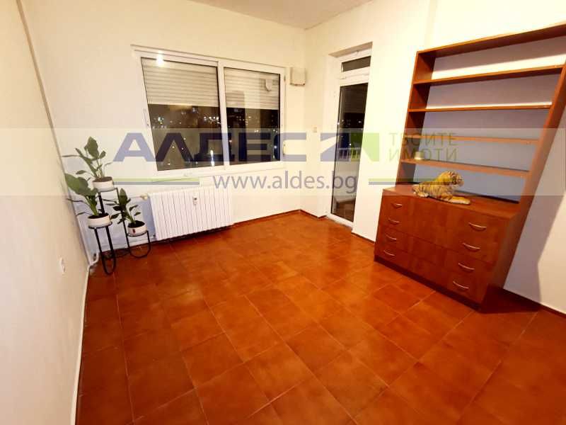 Продава се Тристаен апартамент в София, Дружба 2 - 103 кв.м за 2319 €/кв.м - Снимка #22