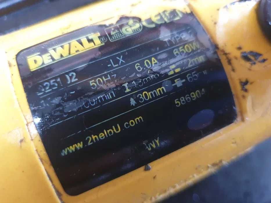 Перфоратор DeWalt 110 волта