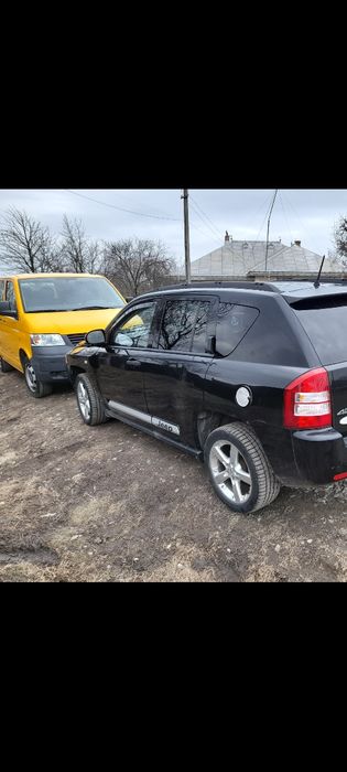 T5 1,9sdi 2008 + jeep compas 2,4 gaz