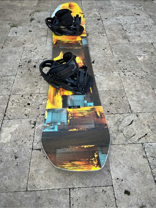 Placa snowboard RIDE HELIX 155cm+legaturi SALOMON PACT M