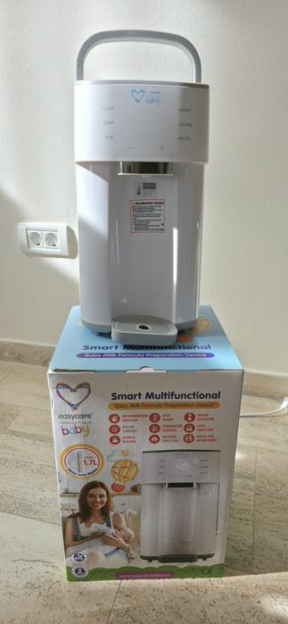 Aparat multifunctional inteligent  pentru prepararea formulei de lapte