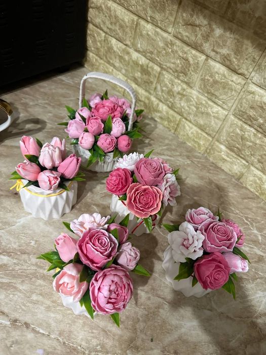 Sovundan iforli gullar 100ming sōmda bizda xardoyim tayyori bor