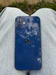 Iphone 12.