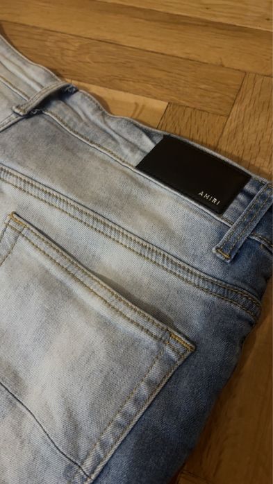 Amiri скъсани дънки