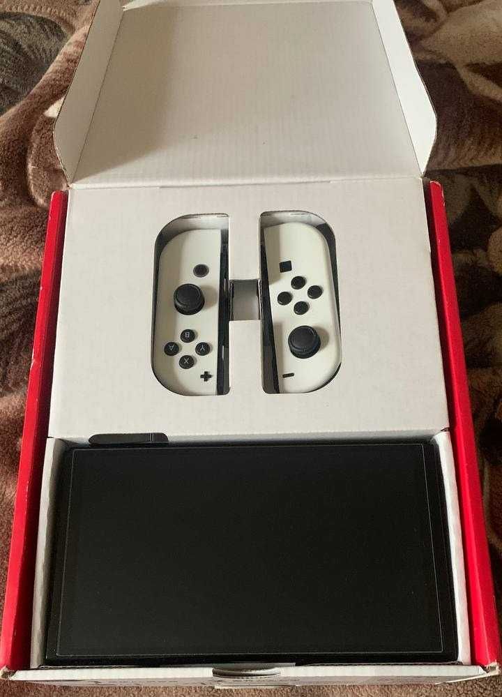 Nintendo Switch OLED (прошитая)