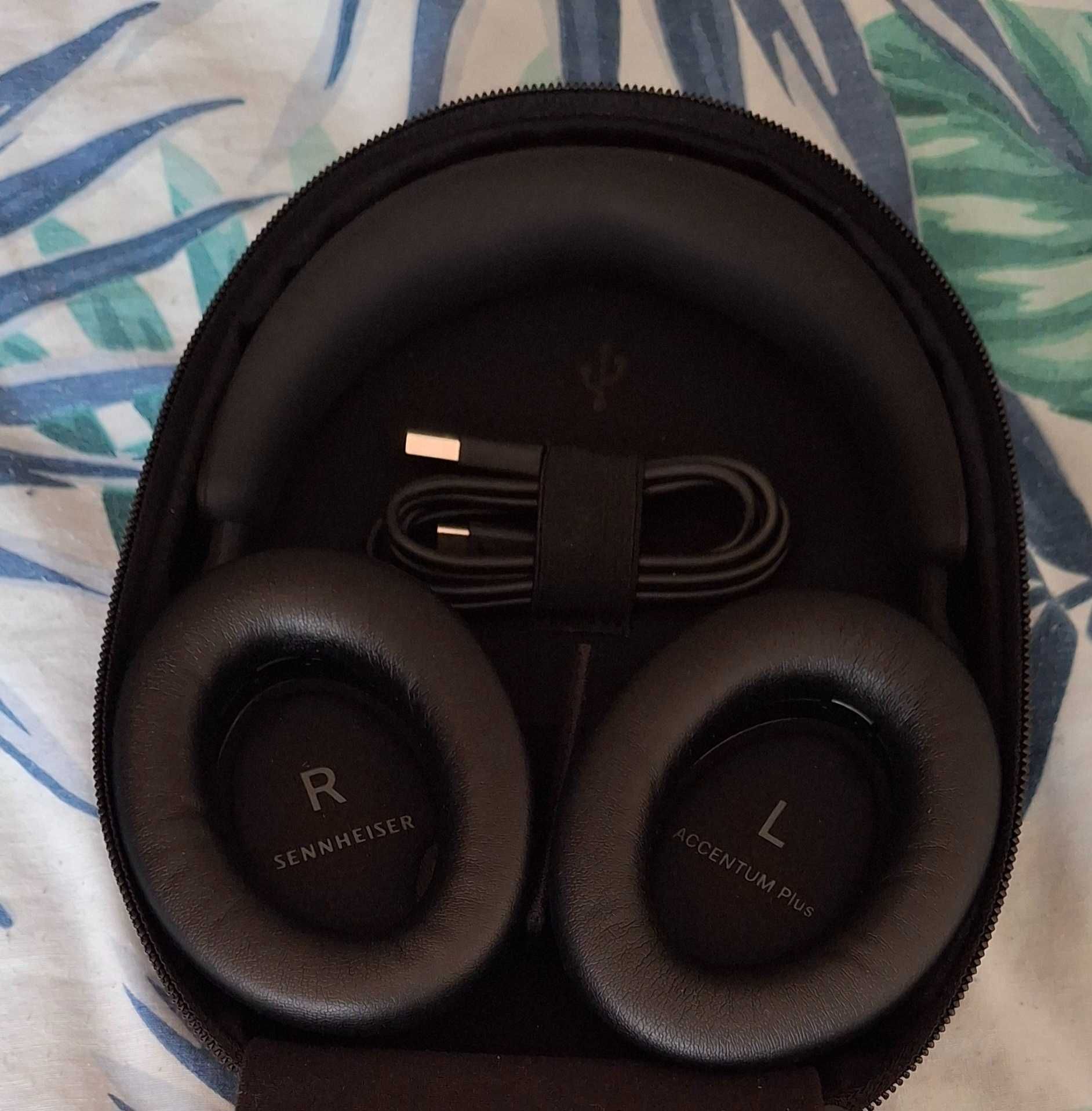Bluetooth Слушалки Sennheiser Accentum Plus ANC