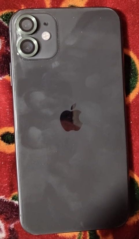 Iphone11 holati alo yangidek bita qirilgan yoyi yoq