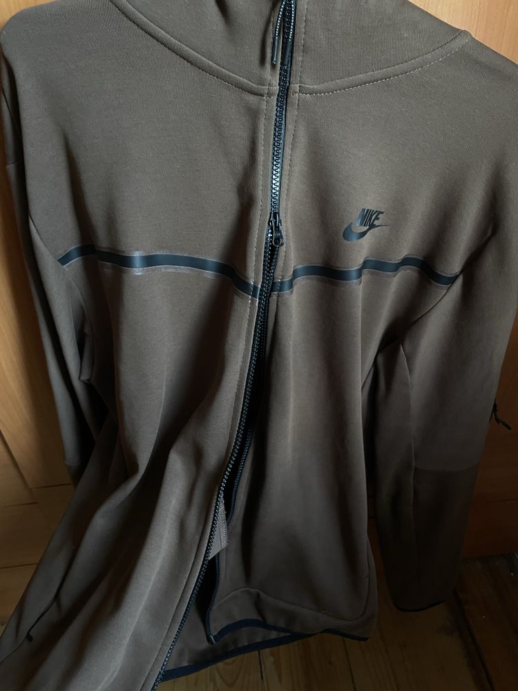 Nike tech fleece оригинален