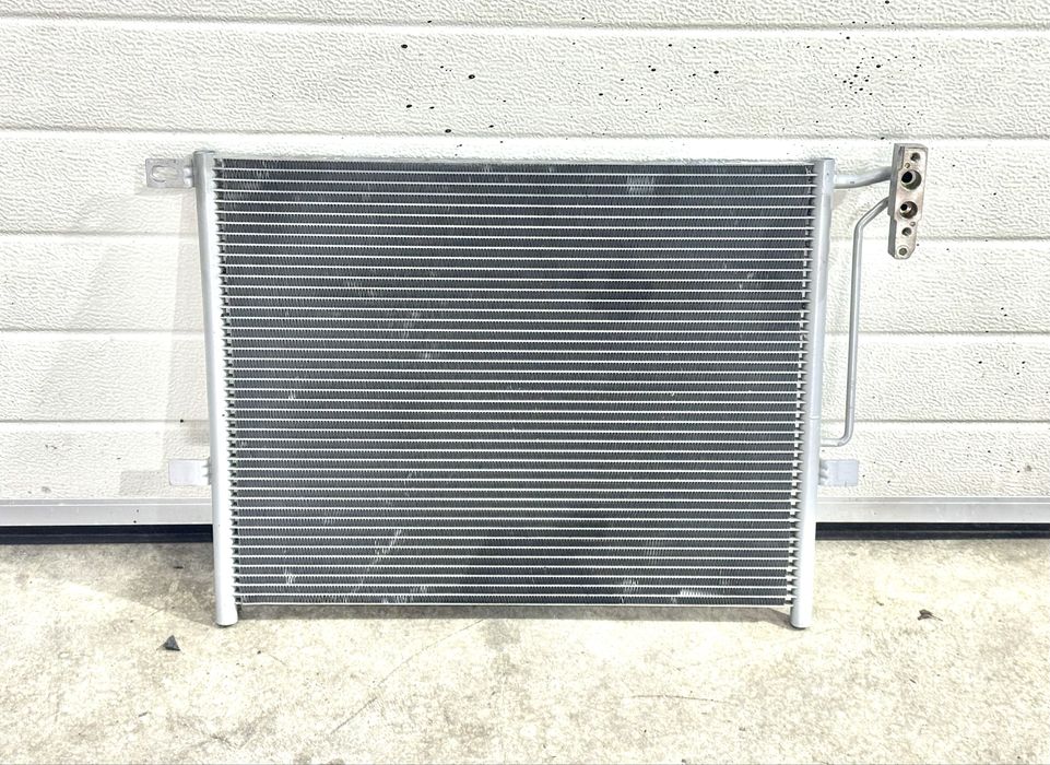 Климатичен радиатор Nissens за BMW E46