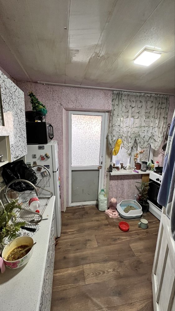 ПРОДАМ ДОМИК, СТАРЫЕ-СЕРГЕЛИ,  0,5/Соток, 2/Комнатная, 1-Этажный дом