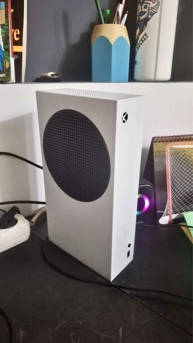 Xbox series s с аккаунтом