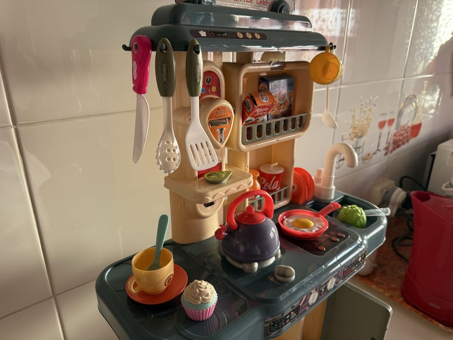 Детская кухня в идеальном состоянии!