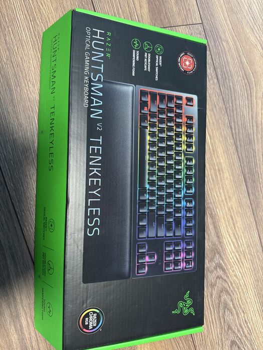 Геймарска клавиатура RAZER Huntsman V2