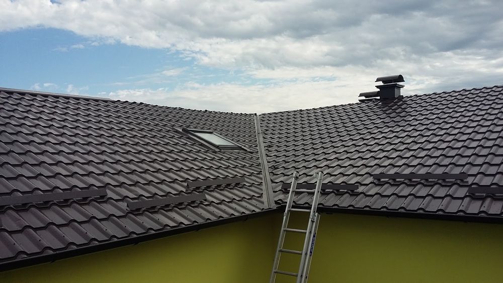 Reparatii acoperis, Dulgherie, Jgheaburi, Mansardare, Izolatii, Tiglă