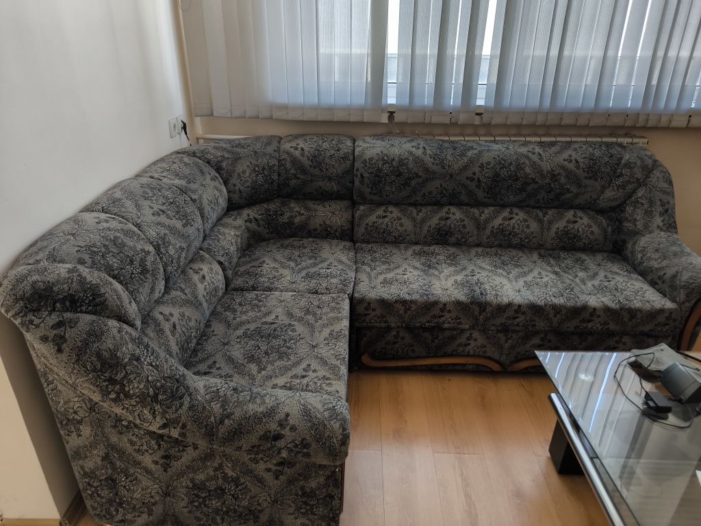 Диван раздвижной и кресло