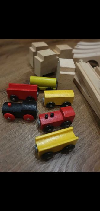 Дървено влакче с релси Икеа
