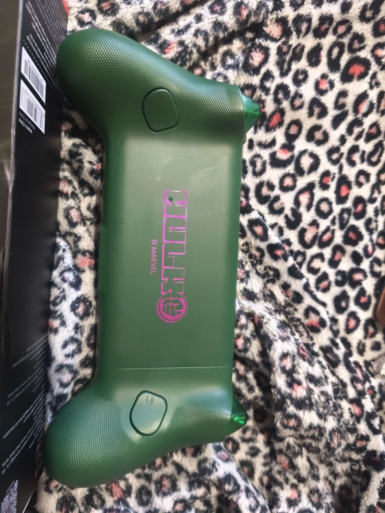 Bluetooth joystick Gamesir Galileo G8+ Hulk edition