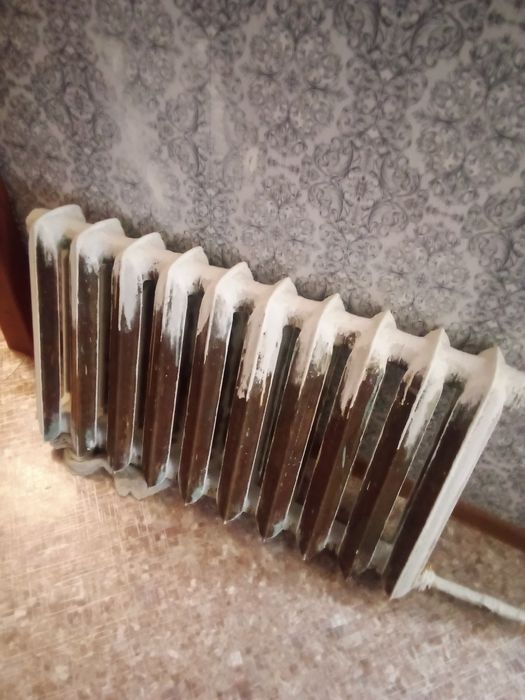 Продам батарея чугун