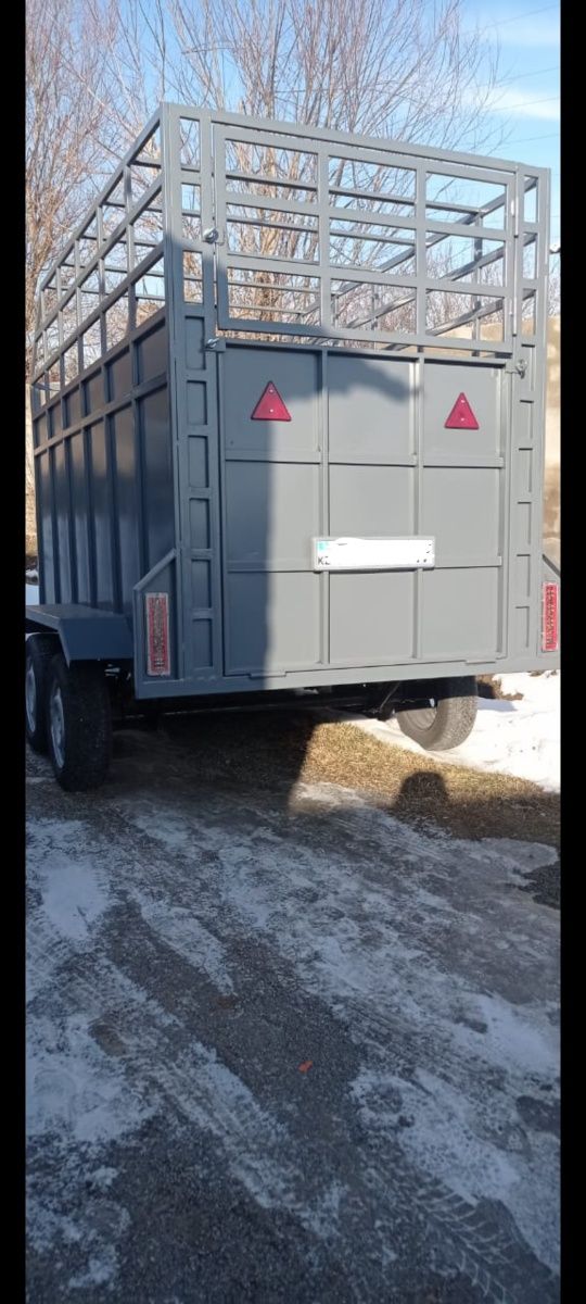 Прицепы коневозки