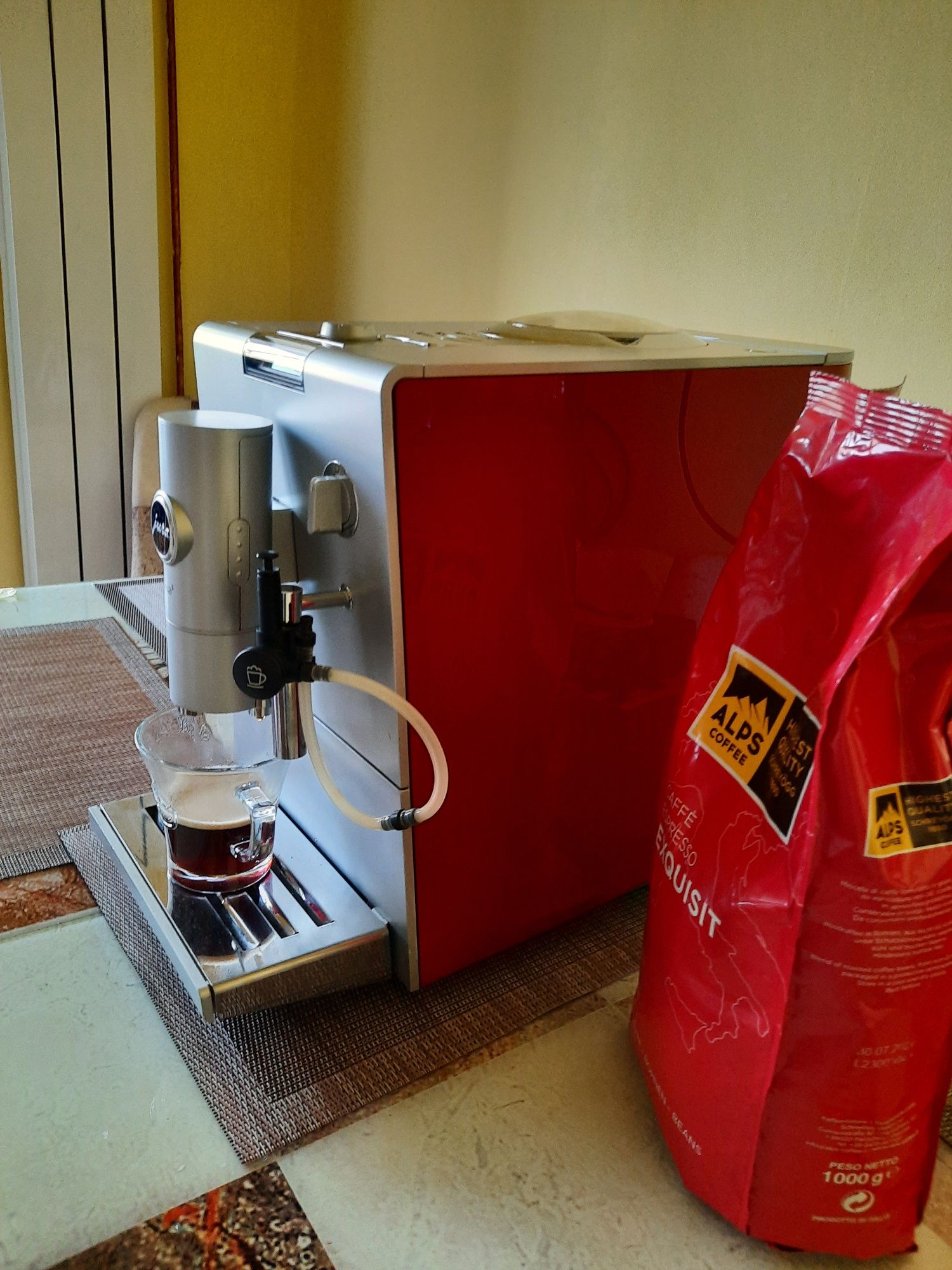 Espressor JURA ENA 5  cafea boabe-impecabil