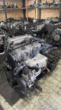 Контрактные Двигатель Mazda 626 2.2L