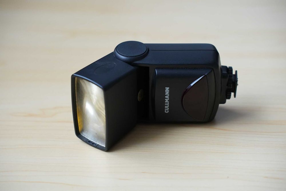 Vând aparat foto Canon EOS 1100D de vânzare – stare excelentă!