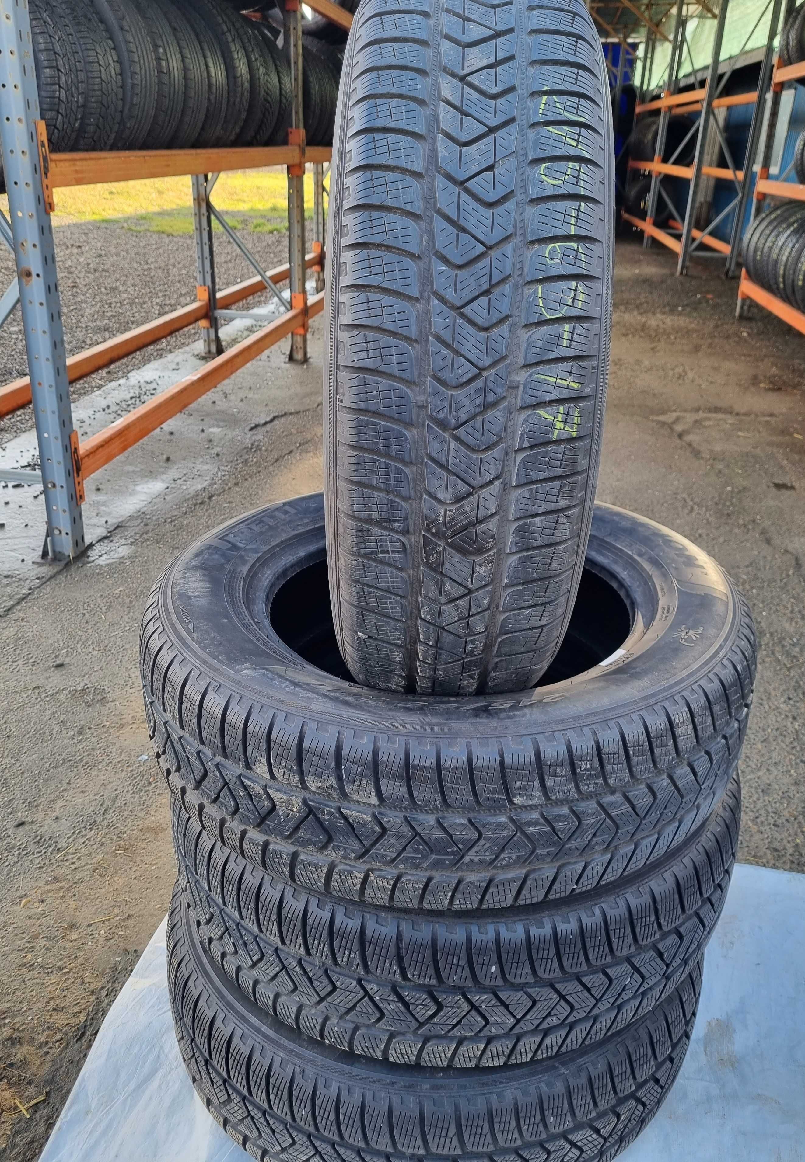 Anvelope 215 65 17 Pirelli Scorpion Winter Iarna