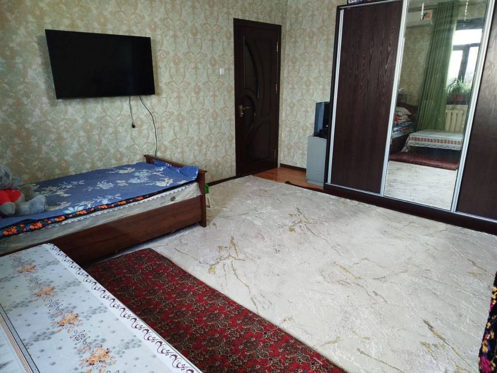 Продаю квартиру в Яшнабадском районе Авиасозлар-2. 1-комнатная 40 м2