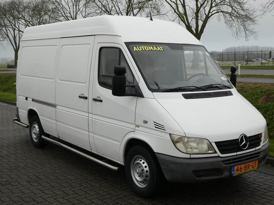 Geam usa fata Mercedes sprinter 2003